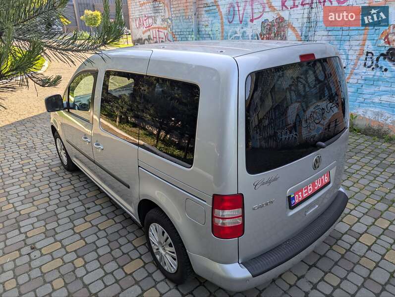 Мінівен Volkswagen Caddy 2014 в Луцьку