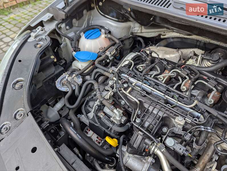 Мінівен Volkswagen Caddy 2014 в Луцьку