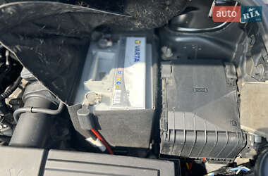 Грузовой фургон Volkswagen Caddy 2011 в 