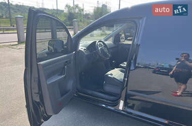 Грузовой фургон Volkswagen Caddy 2011 в 