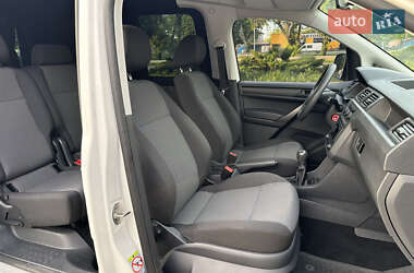 Мінівен Volkswagen Caddy 2017 в 