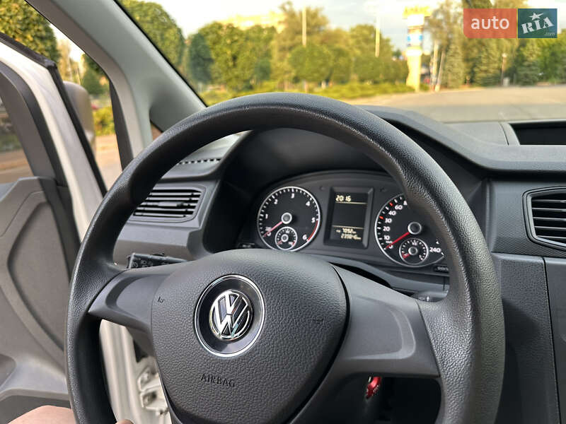 Мінівен Volkswagen Caddy 2017 в Києві