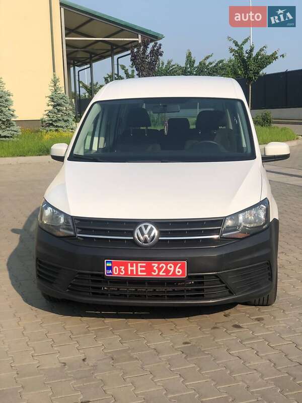Минивэн Volkswagen Caddy 2016 в Луцке