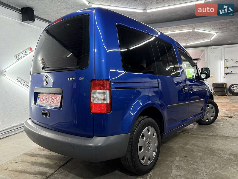 Минивэн Volkswagen Caddy 2006 в Кременце