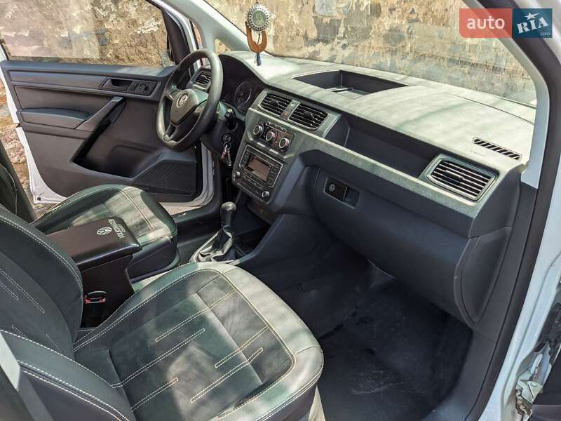 Минивэн Volkswagen Caddy 2017 в Хмельнике