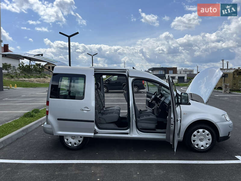 Мінівен Volkswagen Caddy 2008 в Рівному