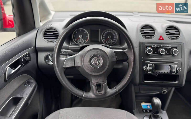 Минивэн Volkswagen Caddy 2014 в Черновцах