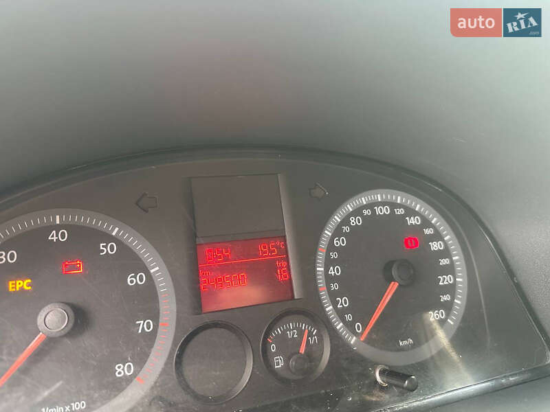 Минивэн Volkswagen Caddy 2009 в Николаеве