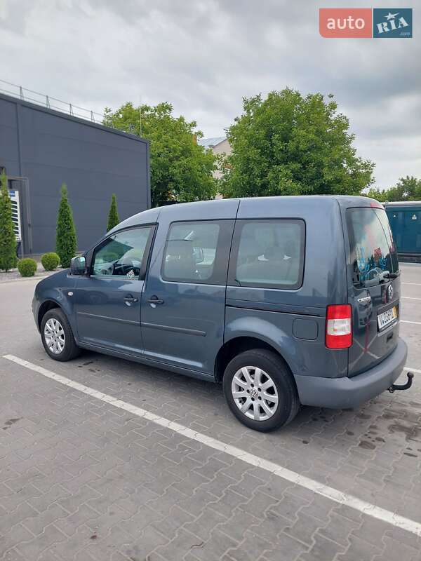 Минивэн Volkswagen Caddy 2010 в Виннице