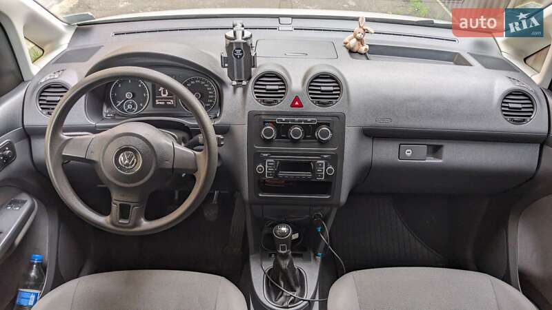 Мінівен Volkswagen Caddy 2013 в Ківерцях