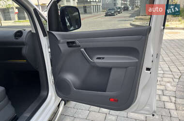 Минивэн Volkswagen Caddy 2011 в 