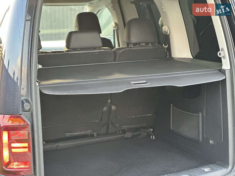 Мінівен Volkswagen Caddy 2015 в Луцьку