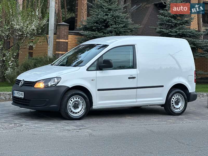 Грузовой фургон Volkswagen Caddy 2013 в Киеве