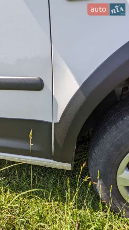 Мінівен Volkswagen Caddy 2013 в Ківерцях