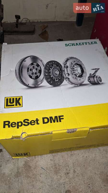 Мінівен Volkswagen Caddy 2013 в Ківерцях