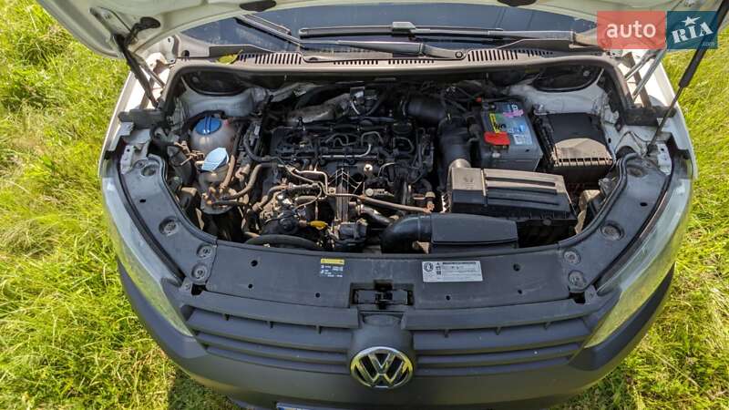 Мінівен Volkswagen Caddy 2013 в Ківерцях