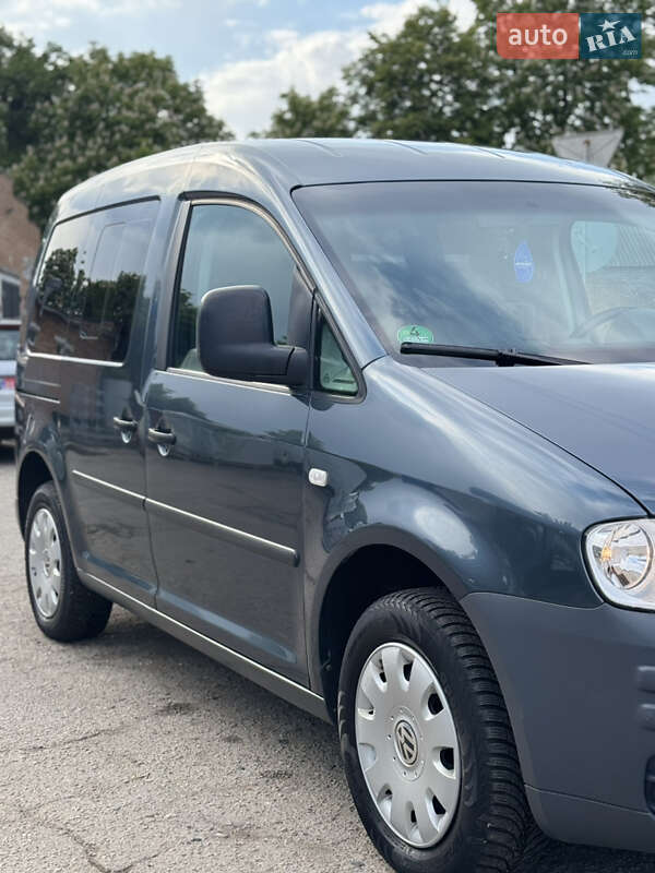 Минивэн Volkswagen Caddy 2005 в Лубнах