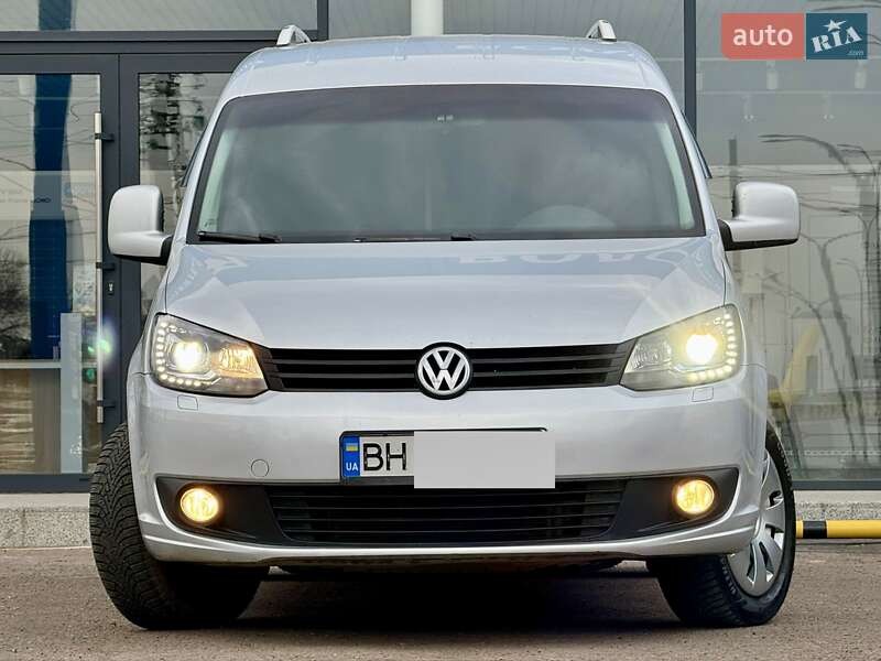 Грузовой фургон Volkswagen Caddy 2016 в Одессе