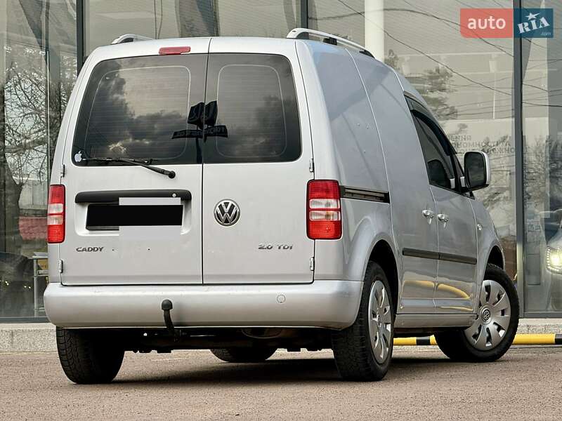 Грузовой фургон Volkswagen Caddy 2016 в Одессе