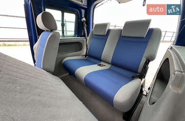 Минивэн Volkswagen Caddy 2006 в 