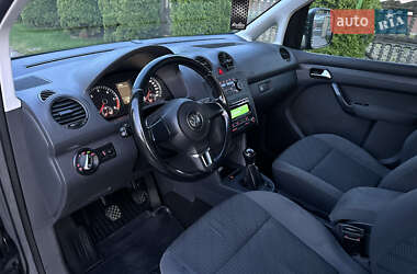 Минивэн Volkswagen Caddy 2012 в 