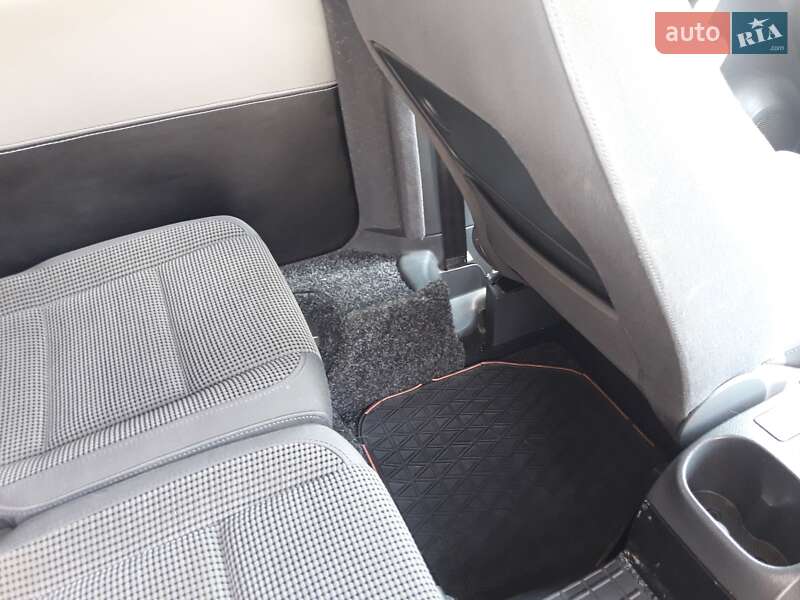 Минивэн Volkswagen Caddy 2013 в Костополе фото 29 Минивэн Volkswagen Caddy 2013 в Костополе