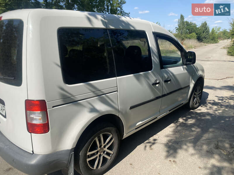 Минивэн Volkswagen Caddy 2005 в Покрове