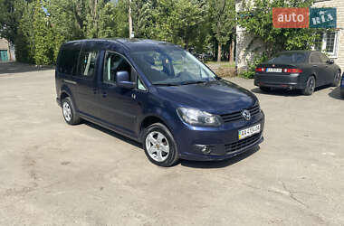 Минивэн Volkswagen Caddy 2011 в 