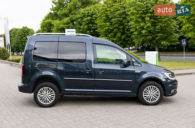 Минивэн Volkswagen Caddy 2016 в 