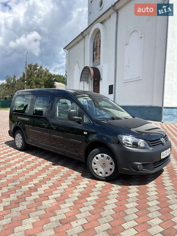 Мінівен Volkswagen Caddy 2012 в Києві