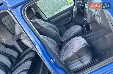 Минивэн Volkswagen Caddy 2011 в 
