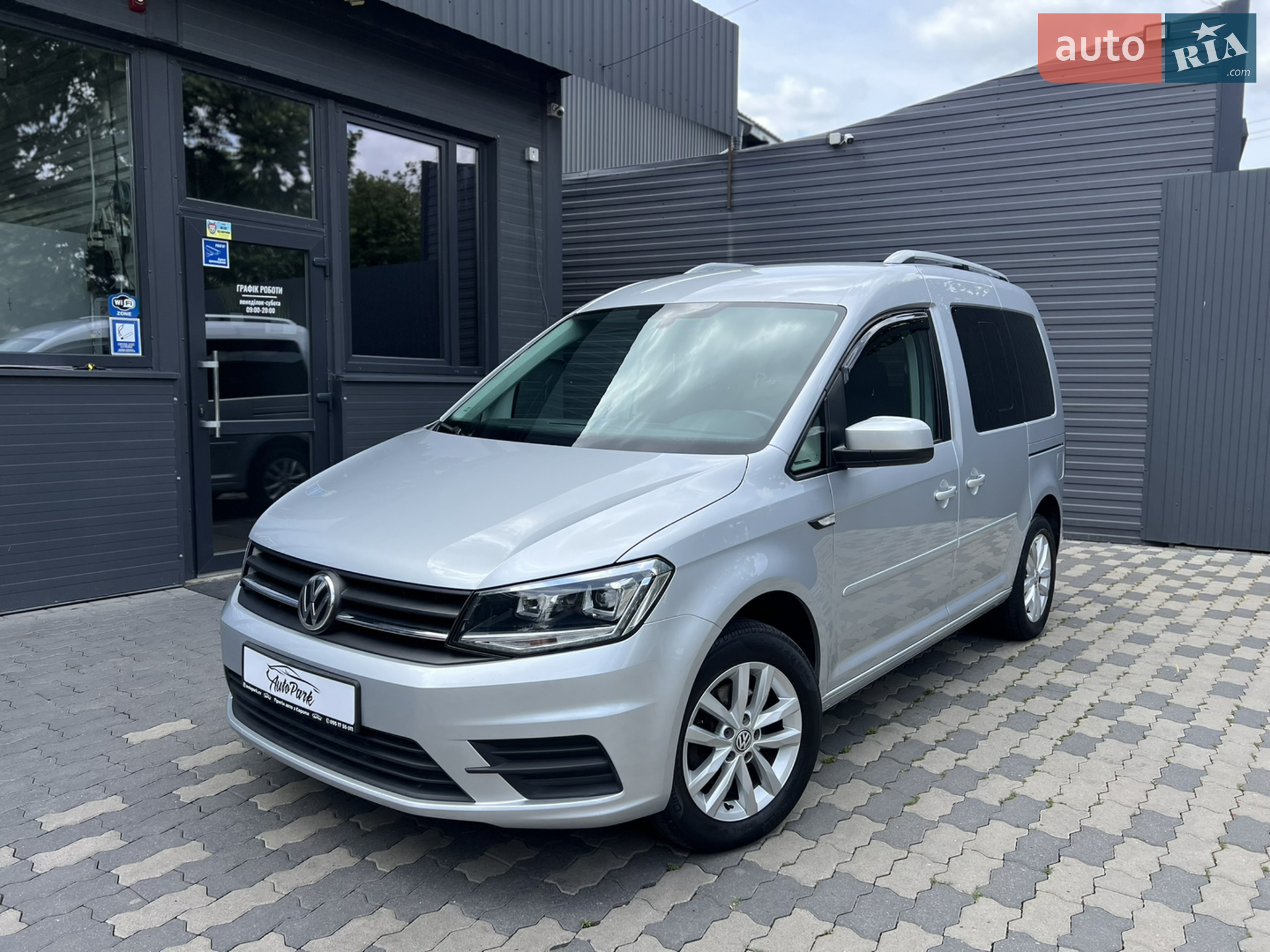 2017 Volkswagen Caddy - мініатюра 12