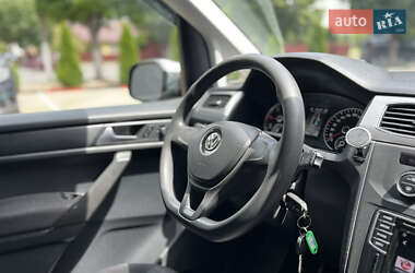 Минивэн Volkswagen Caddy 2017 в 