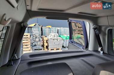 Минивэн Volkswagen Caddy 2011 в 
