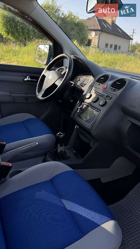 Минивэн Volkswagen Caddy 2008 в Ивано-Франковске