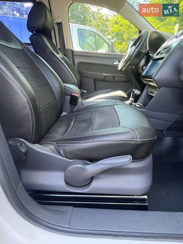 Мінівен Volkswagen Caddy 2007 в Дмитрівці