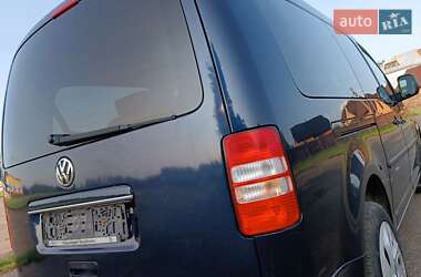 Минивэн Volkswagen Caddy 2011 в 