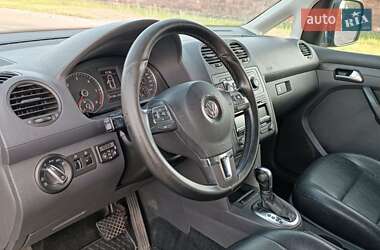 Минивэн Volkswagen Caddy 2011 в 
