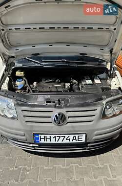 Минивэн Volkswagen Caddy 2009 в 
