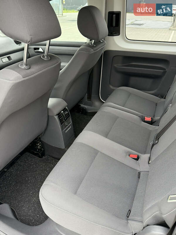 Минивэн Volkswagen Caddy 2015 в Луцке