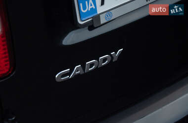 Грузовой фургон Volkswagen Caddy 2011 в 