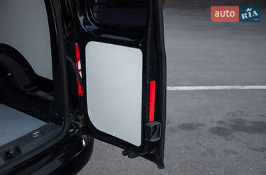 Грузовой фургон Volkswagen Caddy 2011 в 