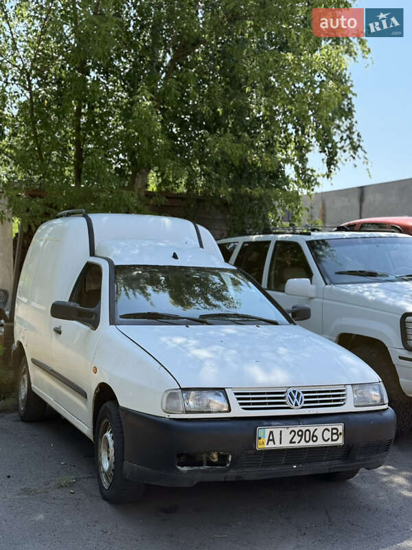 Вантажний фургон Volkswagen Caddy 2003 в 