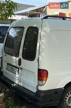 Вантажний фургон Volkswagen Caddy 2003 в 