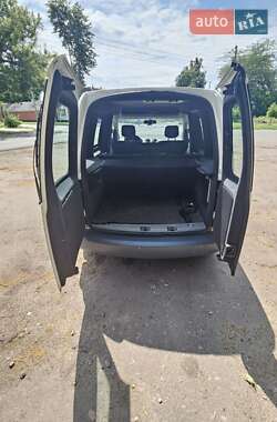 Минивэн Volkswagen Caddy 2009 в 