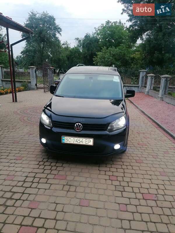 Минивэн Volkswagen Caddy 2011 в 