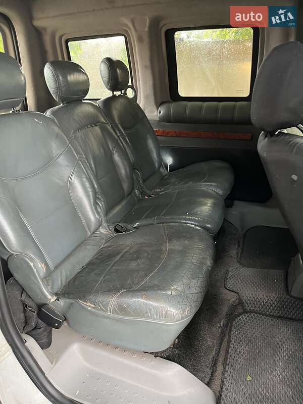 Минивэн Volkswagen Caddy 2009 в Чернобае