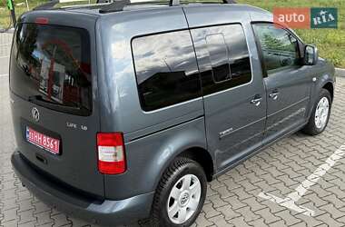 Минивэн Volkswagen Caddy 2010 в 