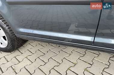Минивэн Volkswagen Caddy 2010 в 