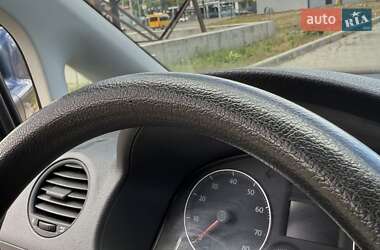 Минивэн Volkswagen Caddy 2010 в 